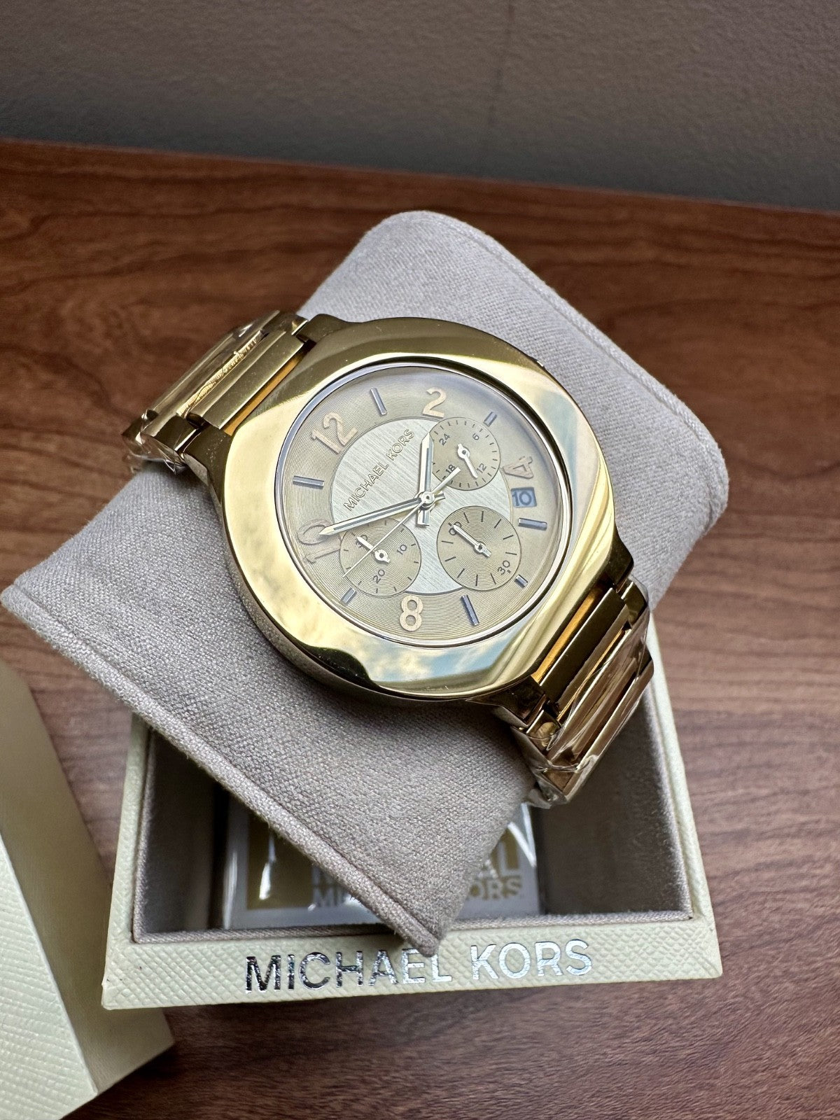 Michael Kors Gramercy MK7520 Men's Chronograph Watch, Gold Tone, 40 mm – photo 2