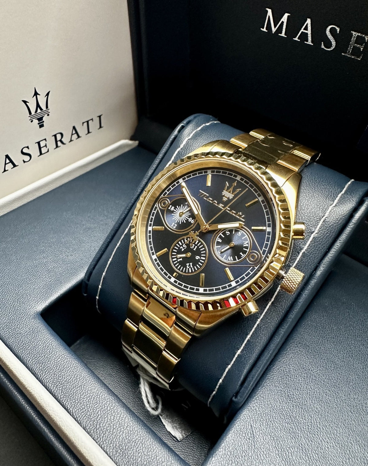 Maserati Competizione R8853100026 Men's Chronograph Day-Date Watch, Blue & Gold – photo 2