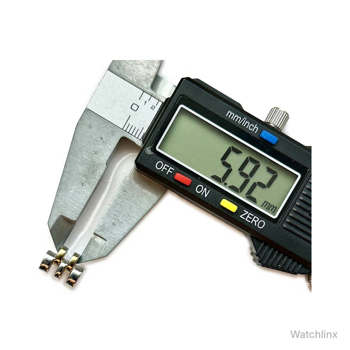 Tissot Le Locle T41.2 link – length measured at 6 mm