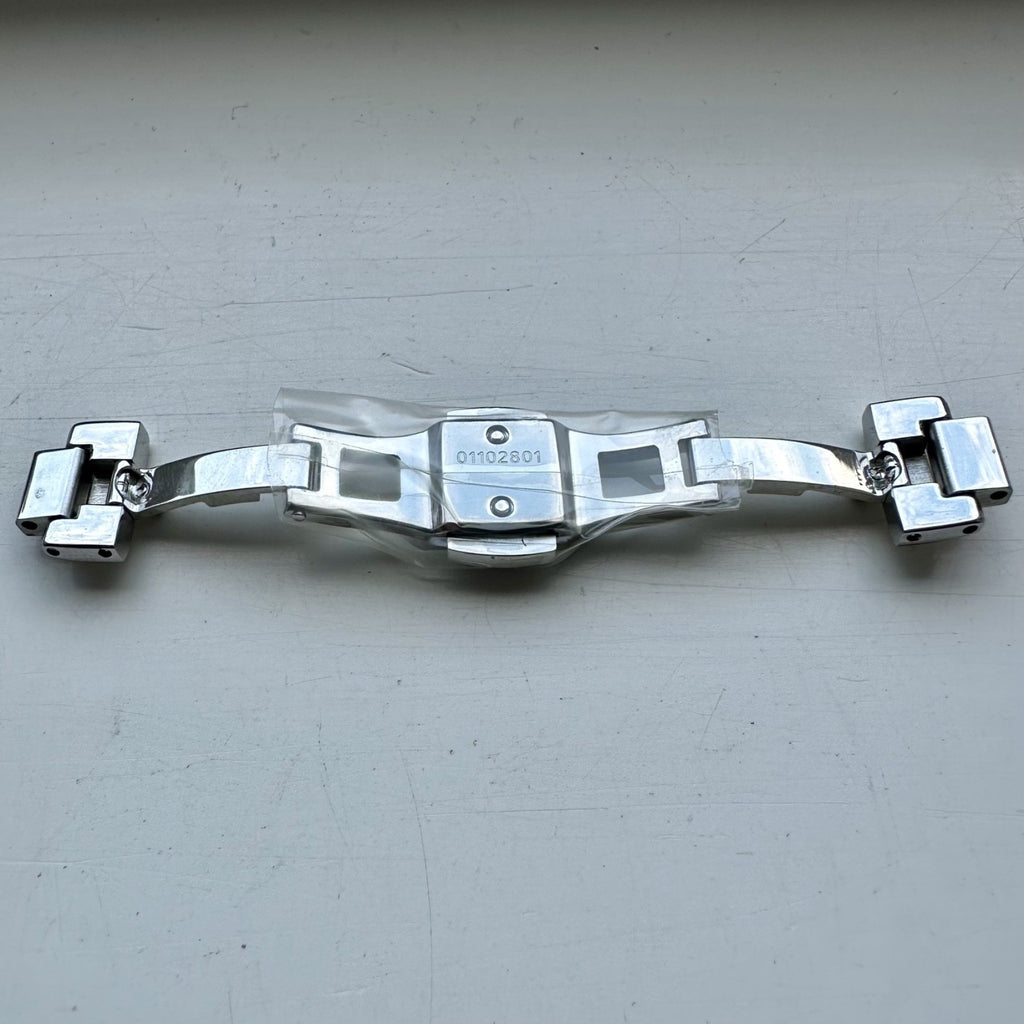 Emporio Armani AR11597 clasp – side view