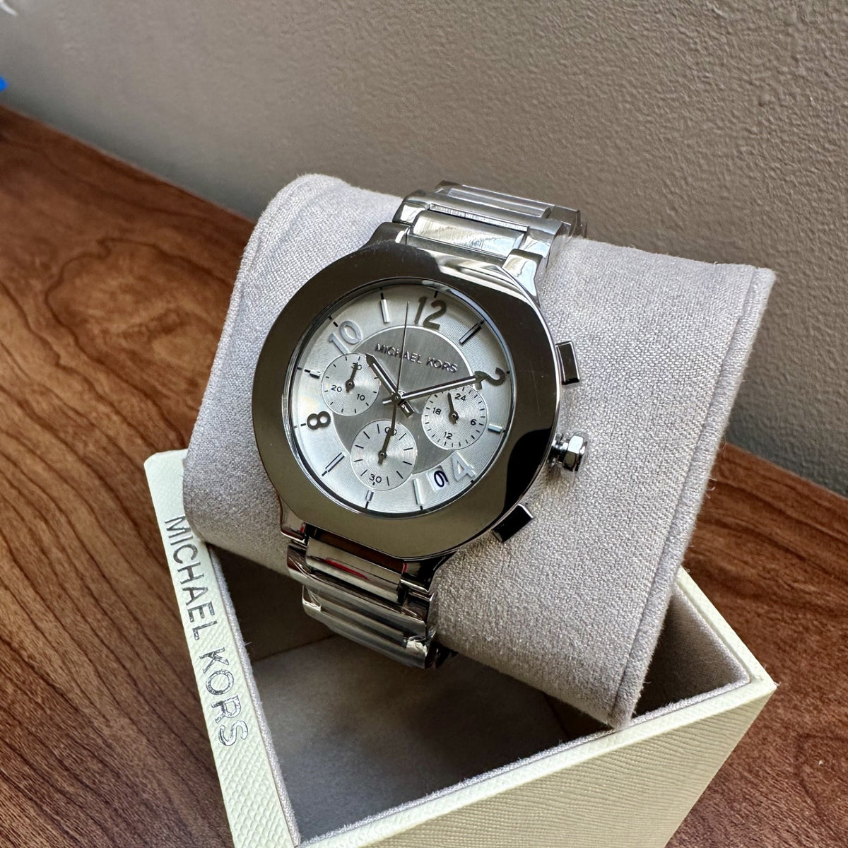 Michael Kors Gramercy MK7522 Women's Chronograph Watch, Silver Tone, 40 mm – photo 2