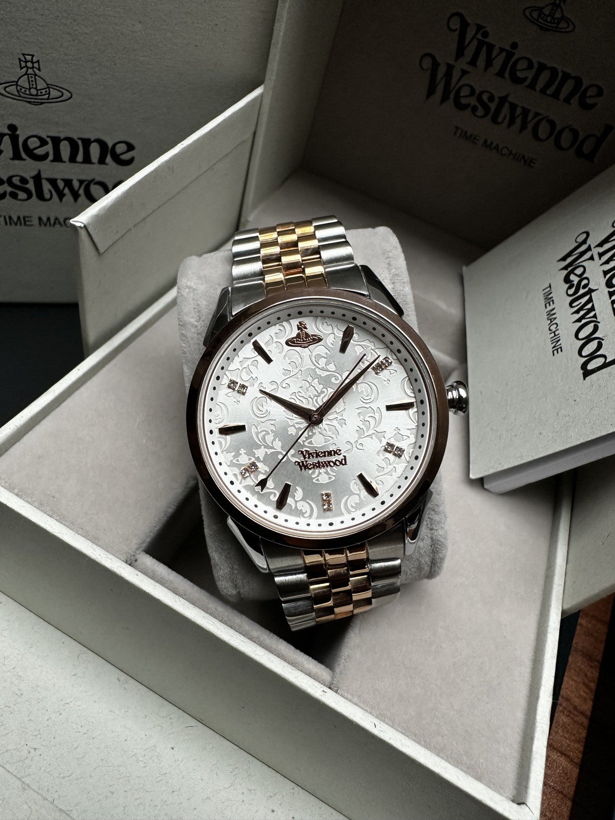 Vivienne Westwood Wallace VV208RSSL Ladies' Watch, White & Rose Gold Tone – photo 2