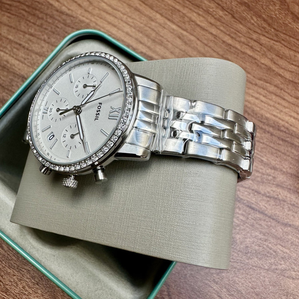 Fossil Neutra ES5217 Women's Chronograph Watch, Silver & Crystal, 36 mm – photo 2