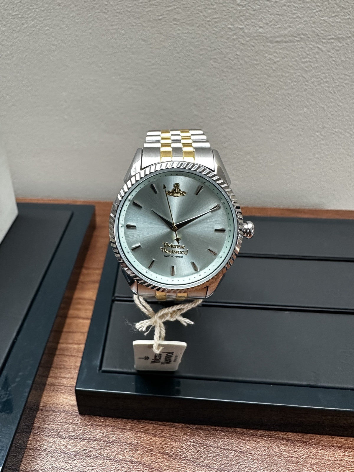 Vivienne Westwood Seymour VV240LGRSG Ladies' Watch, Pastel Green & Gold Dial – photo 7