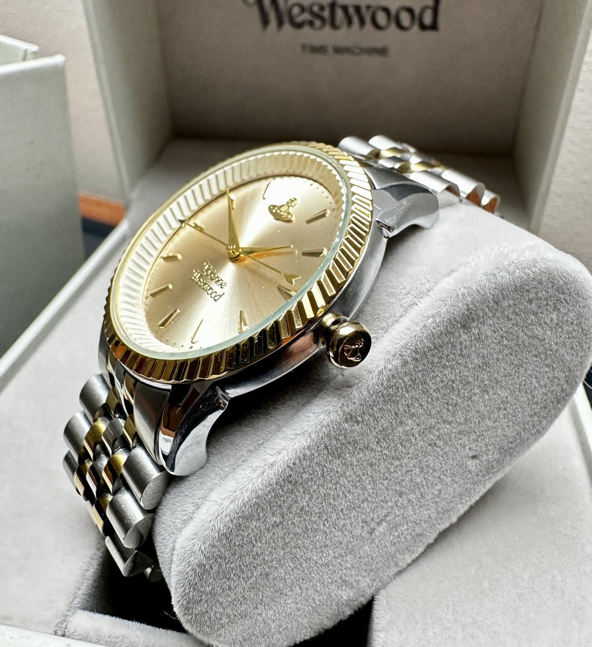 Vivienne Westwood Seymour VV240CPSG Ladies' Watch, Gold & Silver, 38 mm – photo 4
