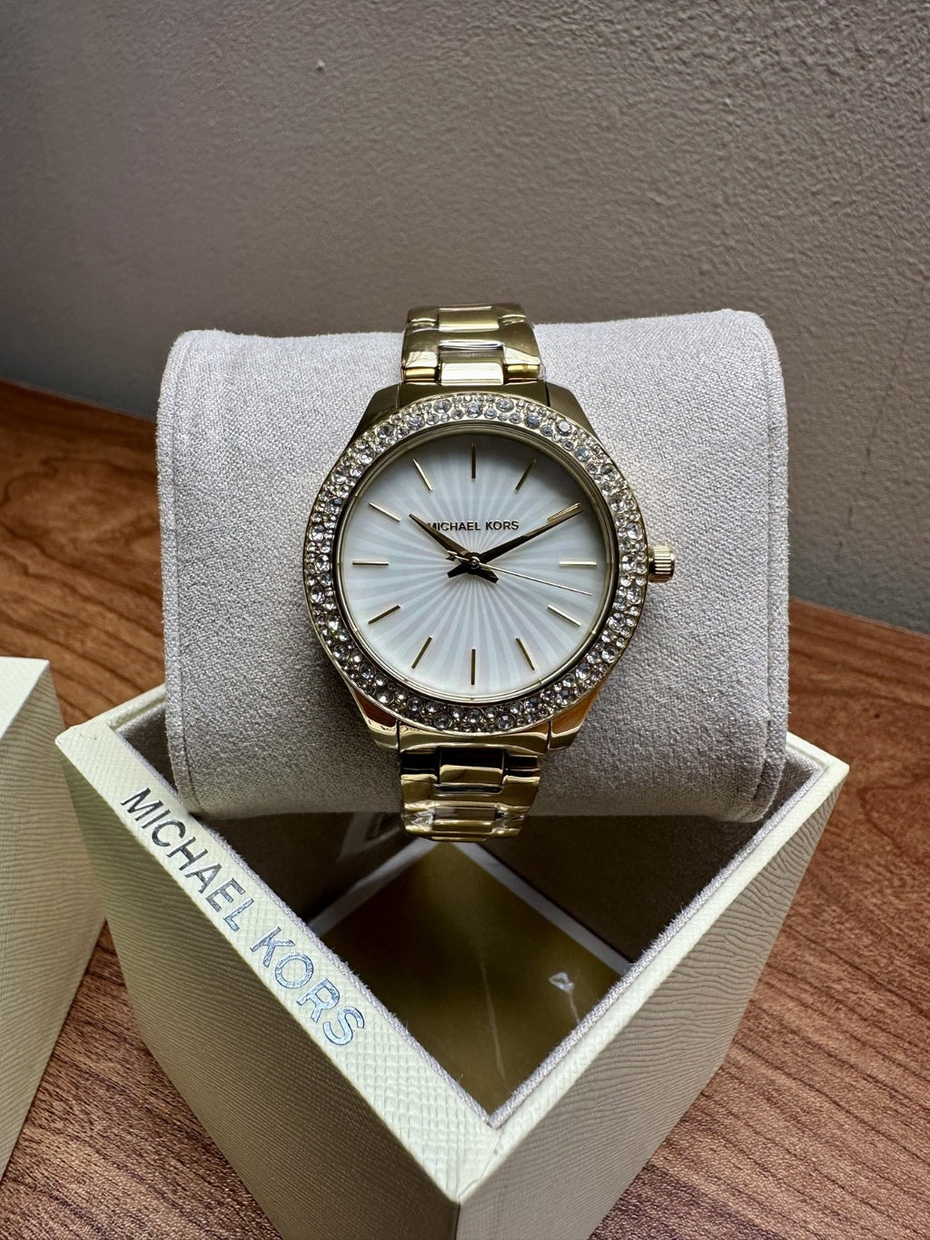 Michael Kors Liliane MK4555 Ladies' Watch, Gold & Crystal Bezel – photo 4