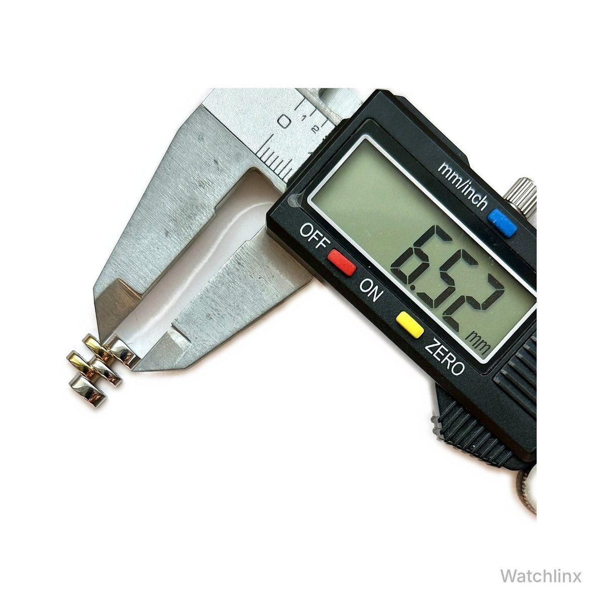 Tissot Le Locle T41.2 link – centre piece measured at 6.5 mm
