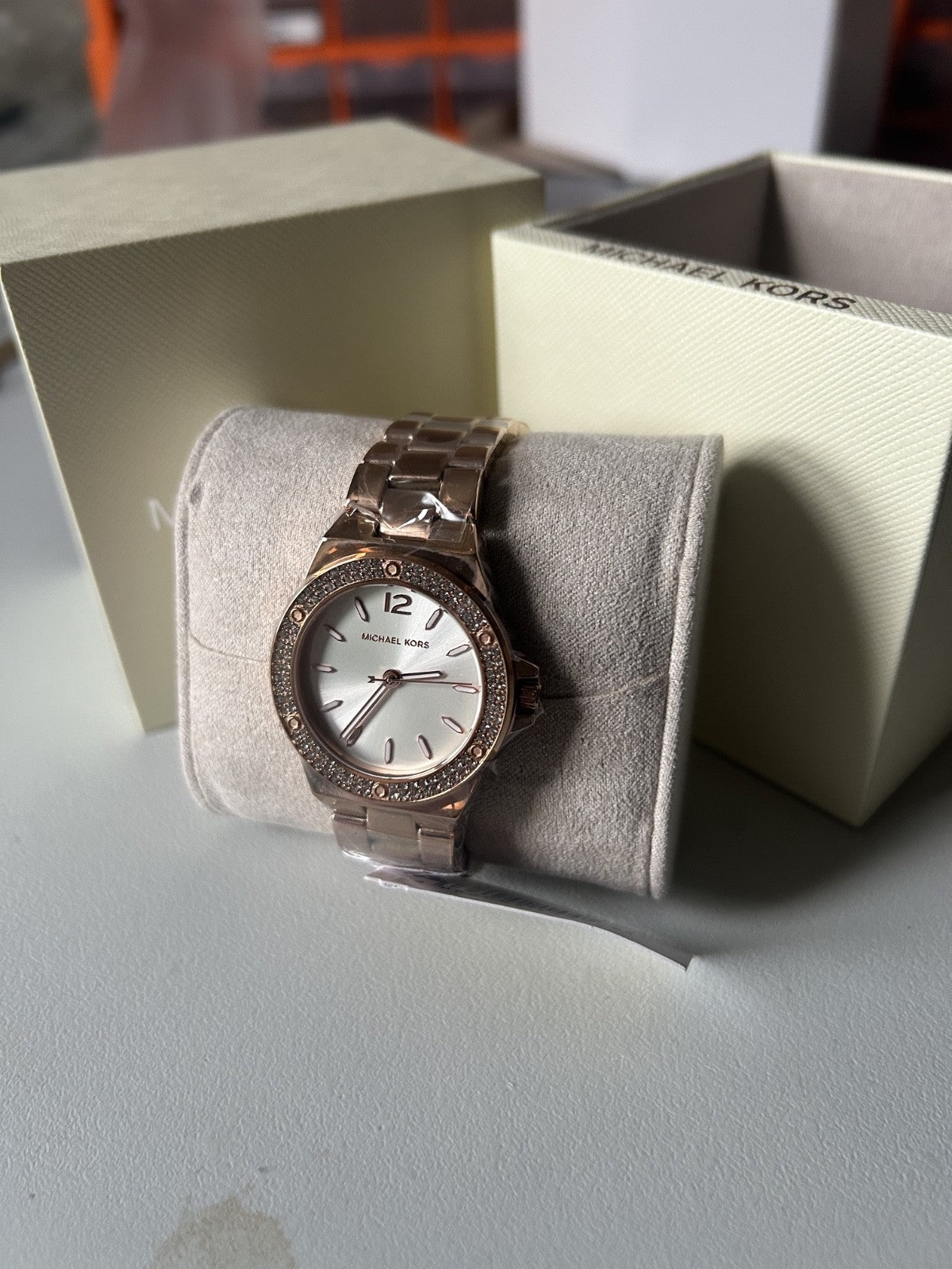 Michael Kors Lennox MK7279 Ladies' Crystal Watch, Rose Gold Tone, 33 mm – photo 1