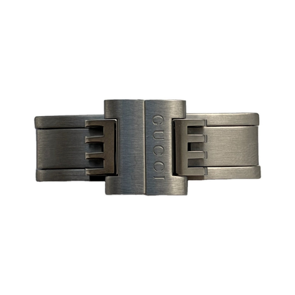 Gucci G-Timeless YA126513 genuine clasp – front