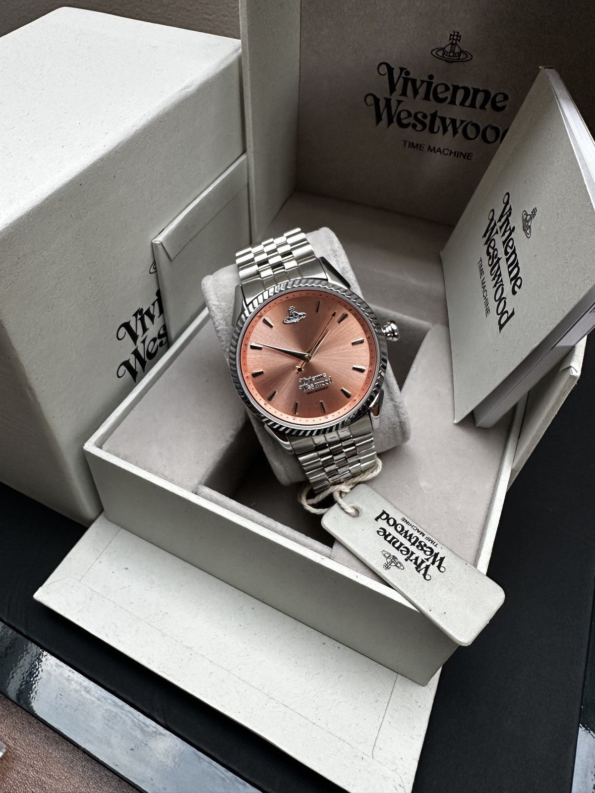 Vivienne Westwood Seymour VV240PHSL Women's Watch, Peach Dial & Silver, 38 mm – photo 2