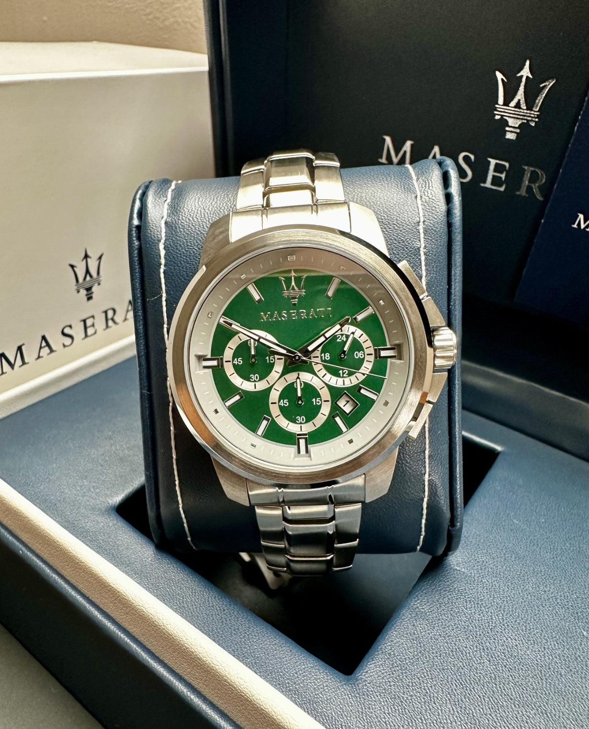 Maserati Successo R8873621017 Men's Chronograph Watch, Green & Silver, 44 mm – photo 1