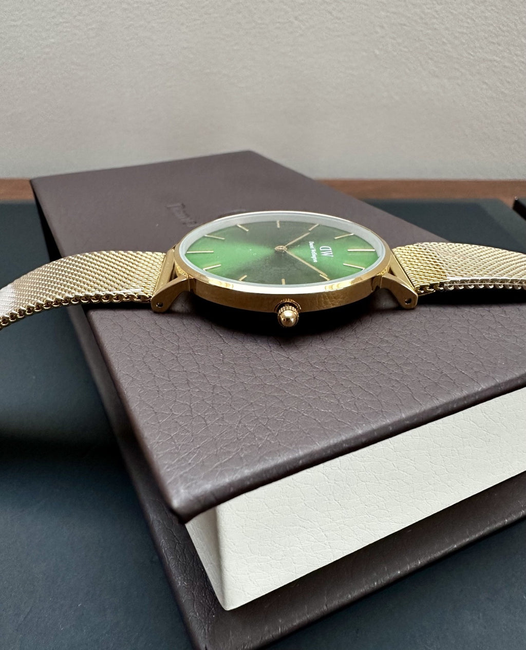 Daniel Wellington Emerald DW00100481 Ladies' Mesh Watch, Green & Gold, 36 mm – photo 3