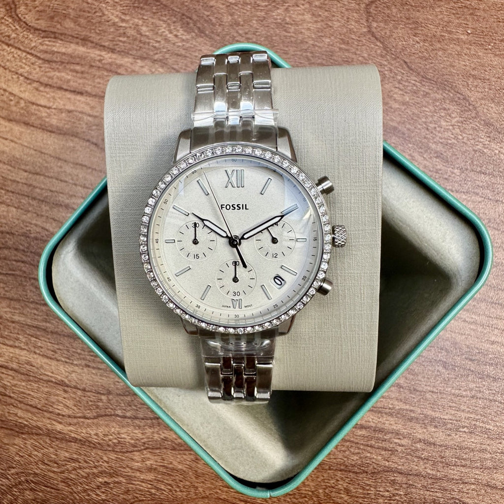 Fossil Neutra ES5217 Women's Chronograph Watch, Silver & Crystal, 36 mm – photo 4