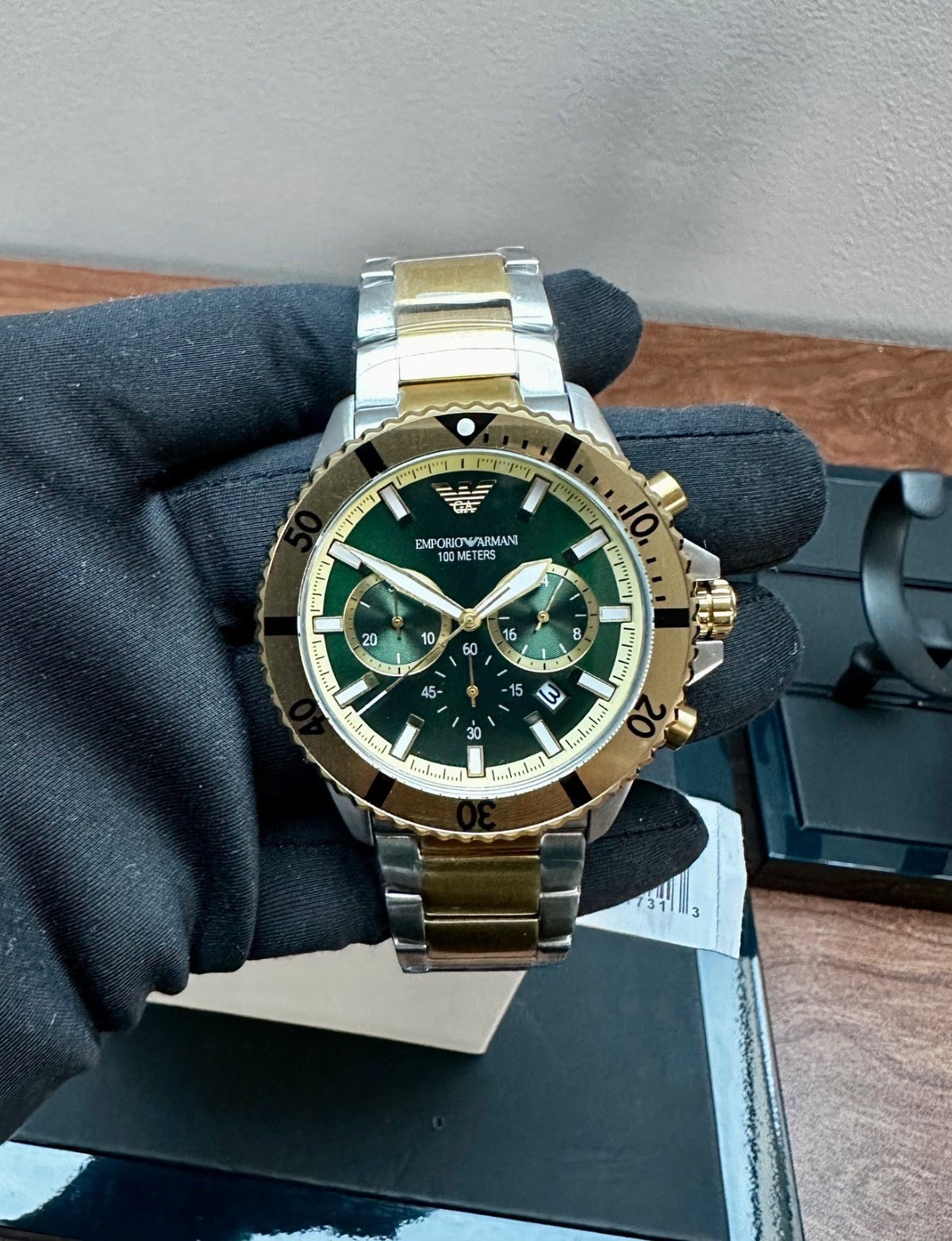Emporio Armani Diver AR11586 Men's Chronograph Watch, Gold & Green Dial, 43 mm – photo 2