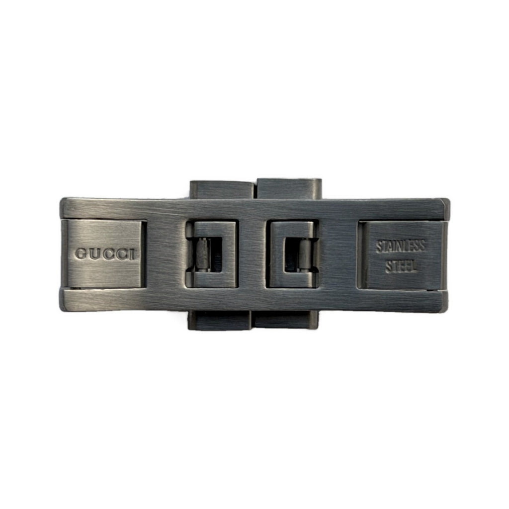 Gucci G-Timeless YA126513 clasp – reverse, Gucci and stainless steel stamps