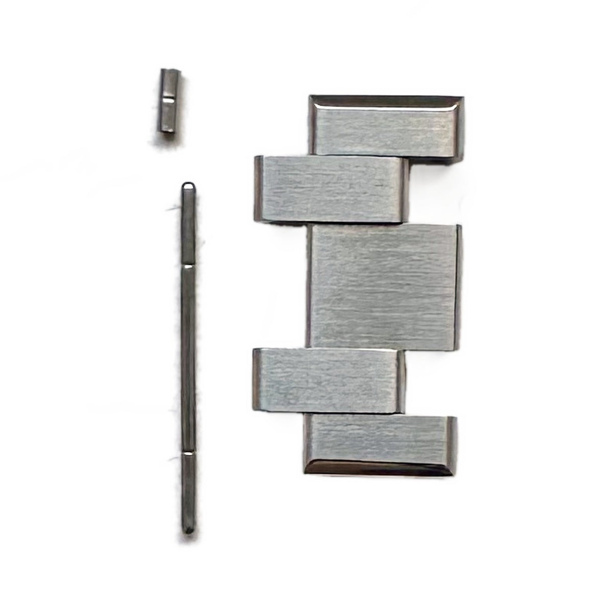 Maurice Lacroix Aikon AI1018 silver link with pin and collar – front