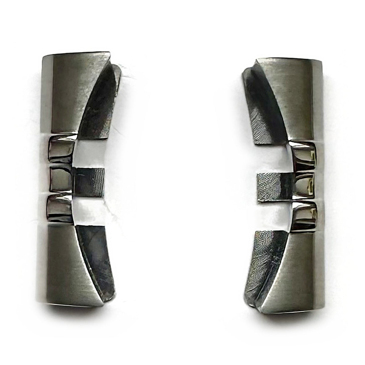 Seiko 5 Sports GMT SSK003K1 genuine silver end-link pair – front