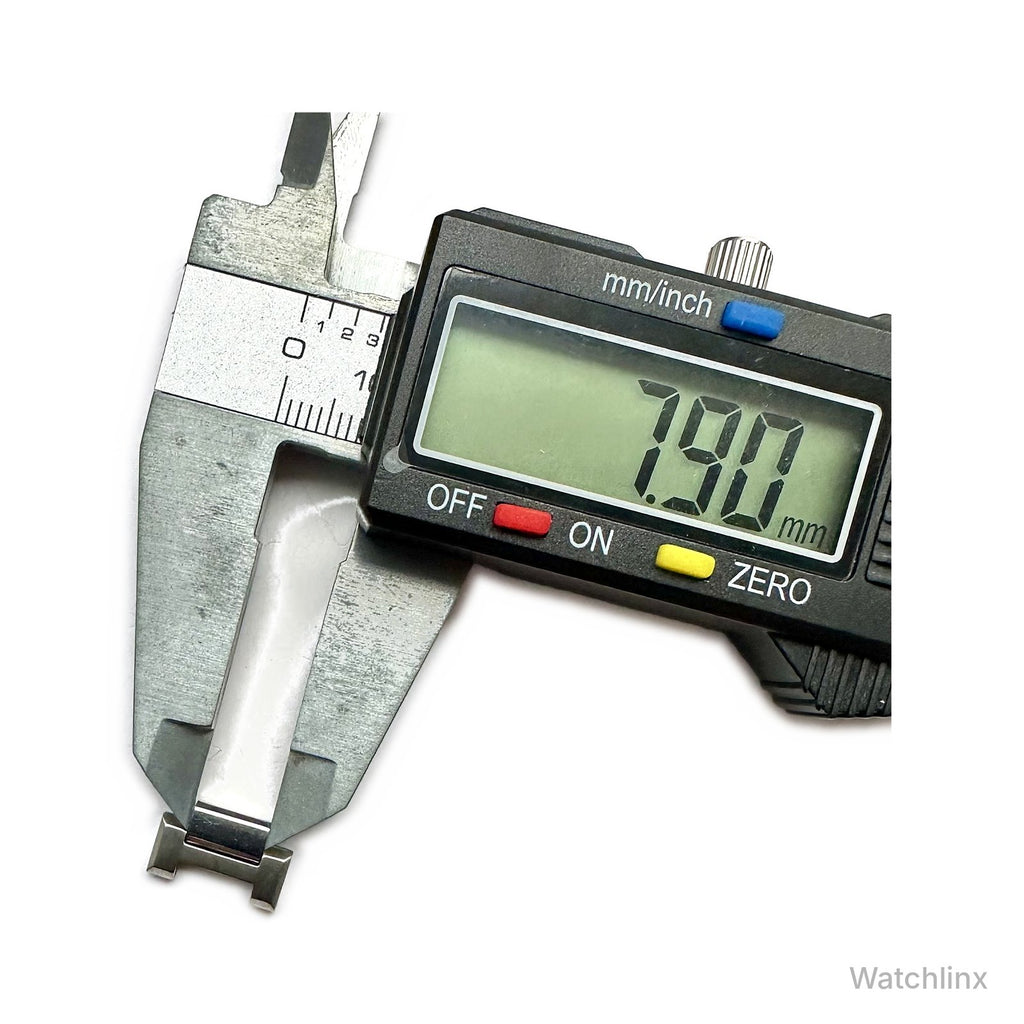 Vivienne Westwood Charterhouse link – length measured at 8 mm