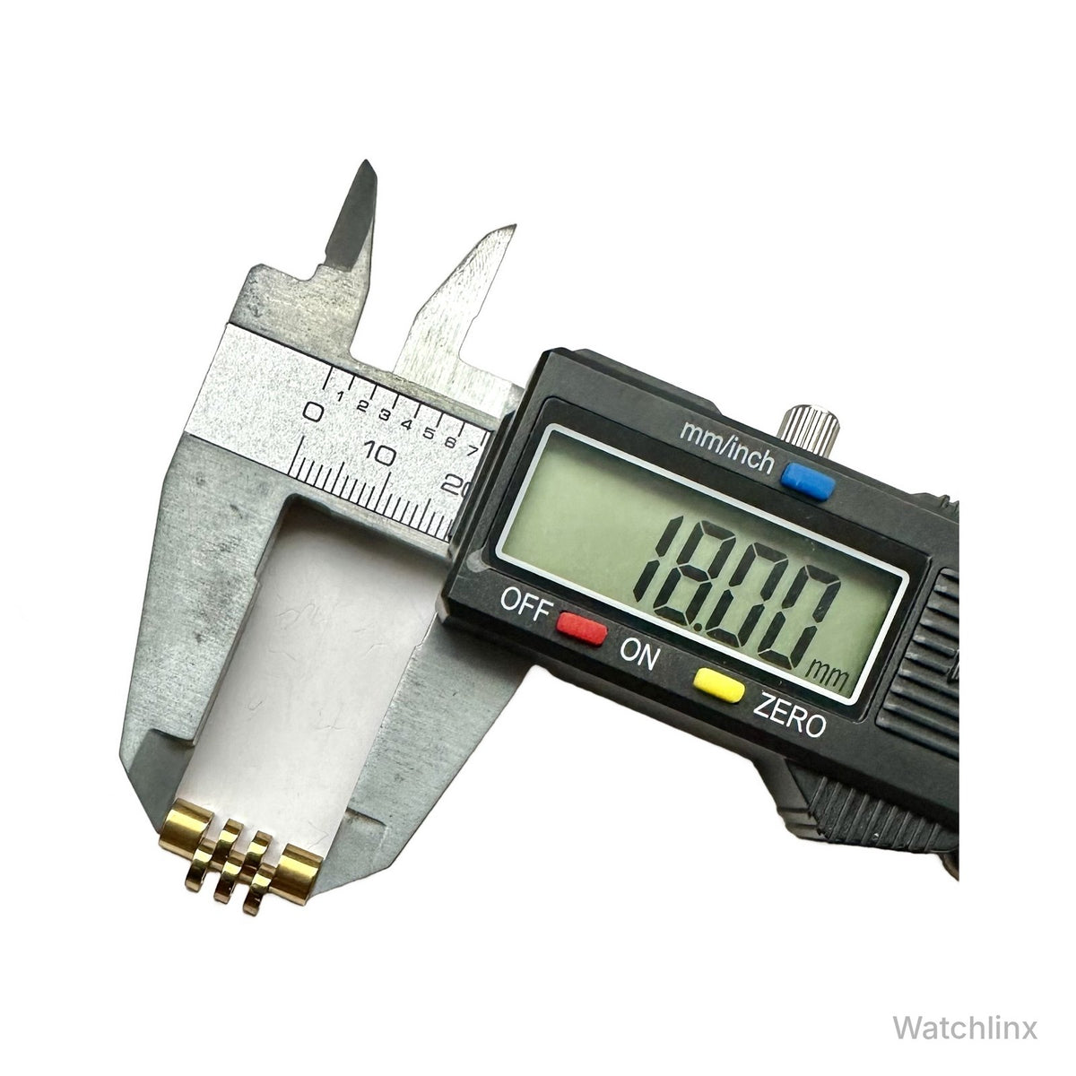 Vivienne Westwood Sydenham link – width measured at 18 mm
