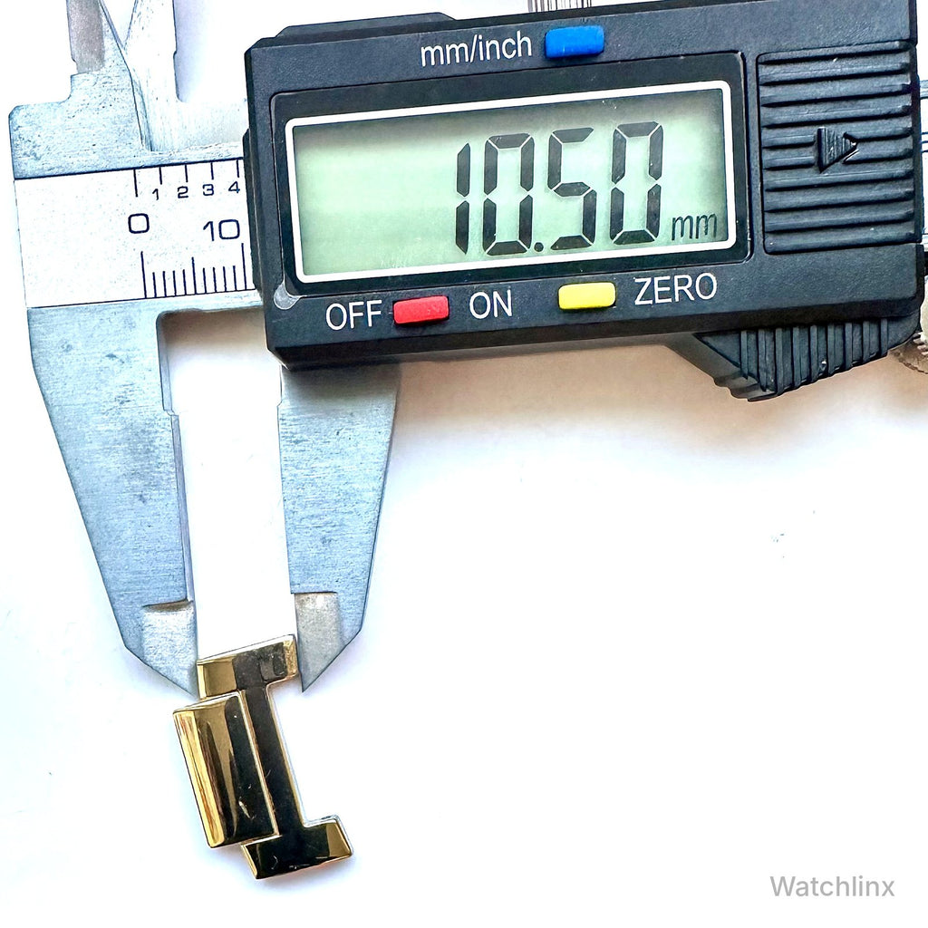 GUESS Frontier W0799G2 link – centre piece measured at 10.5 mm