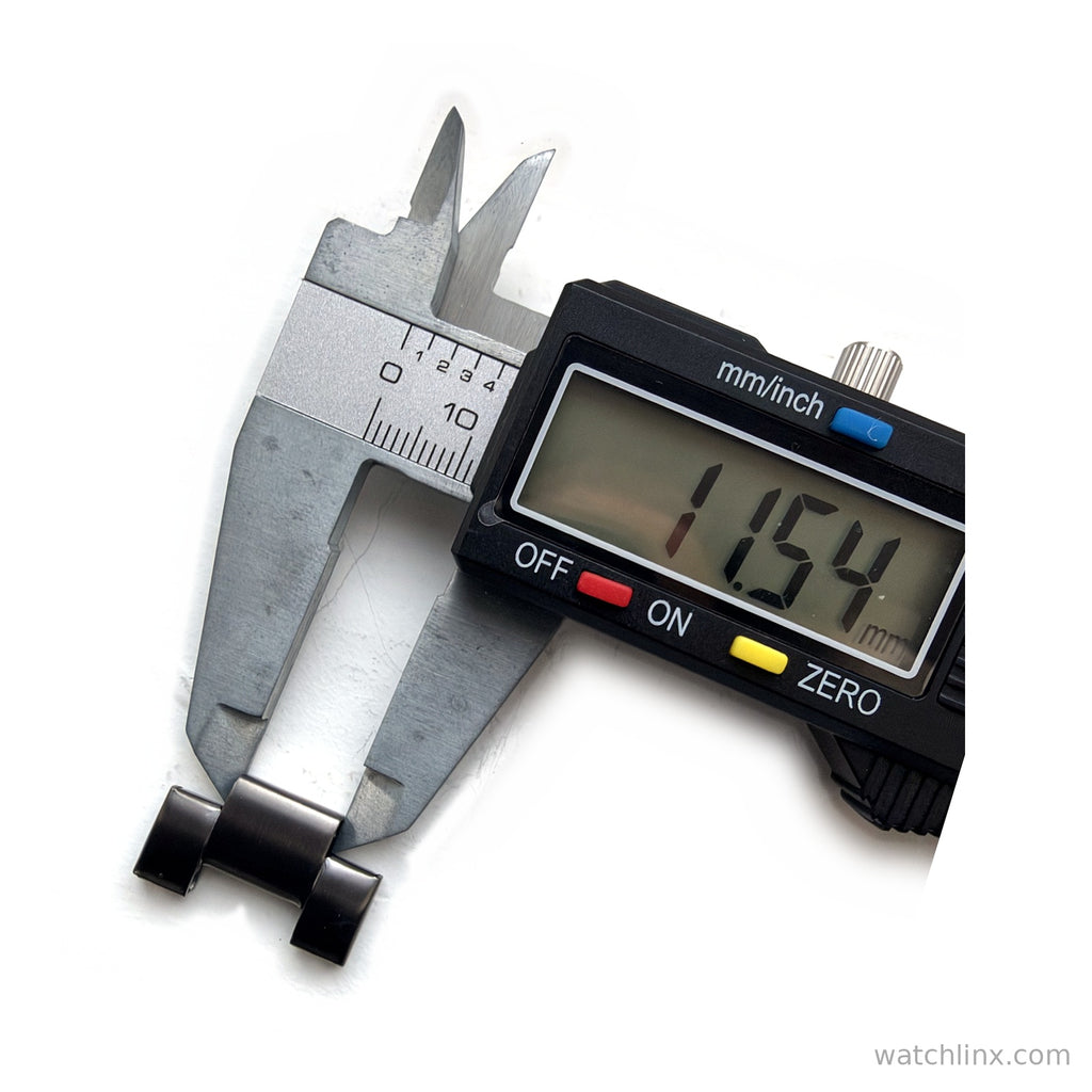 Fossil Nate JR1437 link – centre piece measured at 11.5 mm