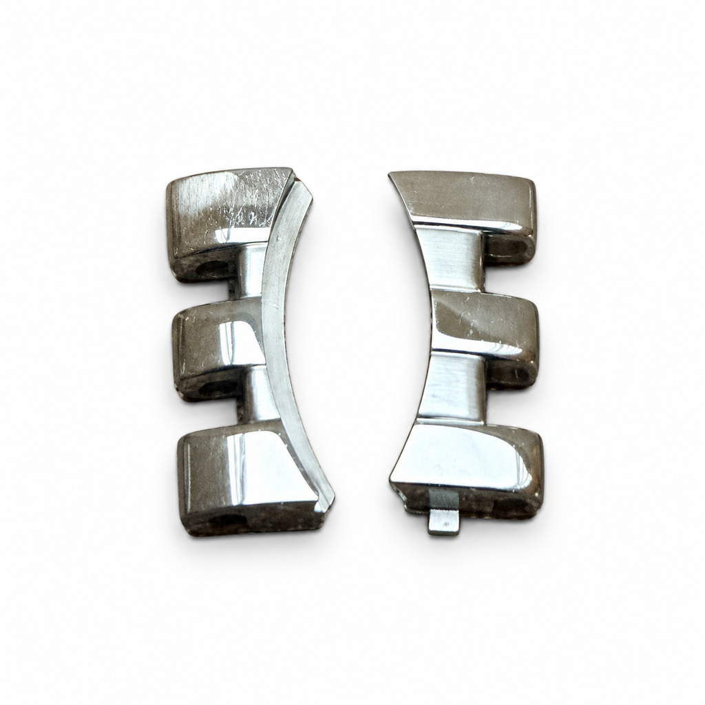 Replacement End Link Pair for Tissot Carson T1222101103300 – Silver, 14mm – detail view 1 on white